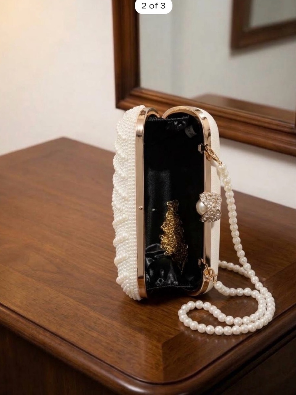 Pearl-Embellished White Evening Clutch with Pearl Strap